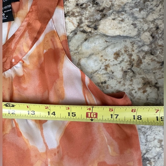 New York & Company halter top style orange white abstract pattern blouse sz SM - Picture 4 of 5